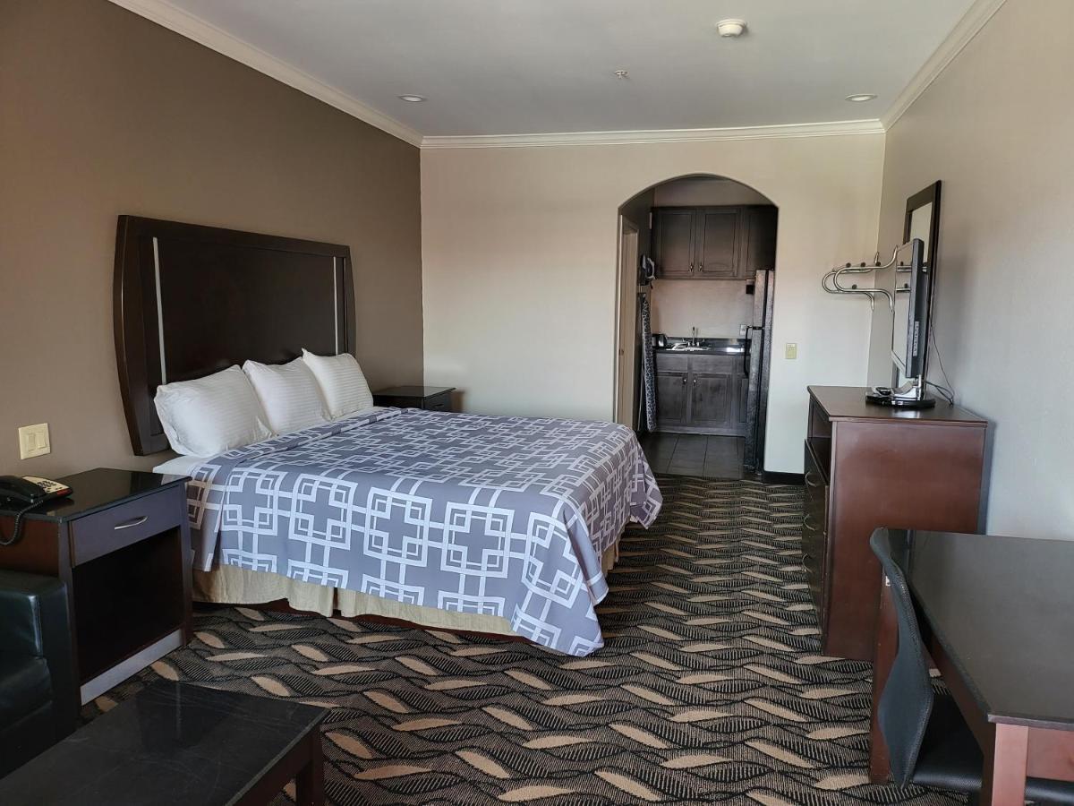 Palace Inn Sam Houston Race Park West Road المظهر الخارجي الصورة